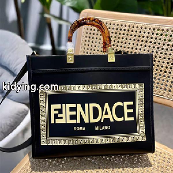 話題の新作 Versace × Fendiコラボ ヴェルサーチ偽物トートバッグ 落ち着いたシック 充分なサイズが魅力-0