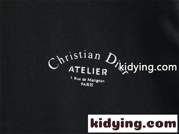 ミニロゴデザイン モノトーンスタイル シックコーデ DIOR ディオール コピー 半袖Tシャツ 清潔感のある印象-4