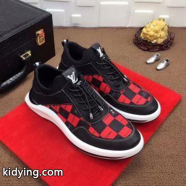 合わせやすい2018新品セールルイ ヴィトン LOUIS VUITTON スニーカー_ルイ ヴィトン LOUIS VUITTON_ブランド コピー 激安(日本最大級)-0