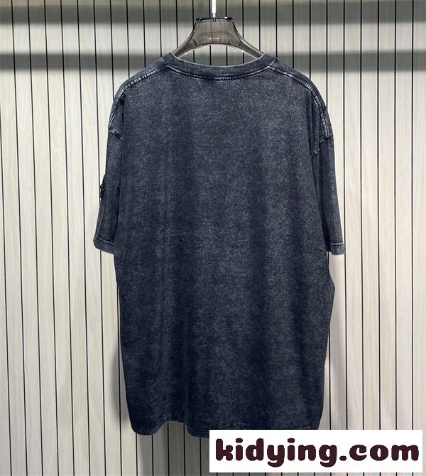 ストーンアイランド おすすめ Tシャツ アームロゴ ラフスタイル 入手困難 STONE ISLAND コピー-2