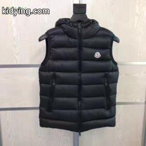 クラシカルな雰囲気と抜け感 MONCLER 防風性にも優れた ダウンベスト 2019秋冬最安価格新品 モンクレール_モンクレール MONCLER_ブランド コピー 激安(日本最大級)-0