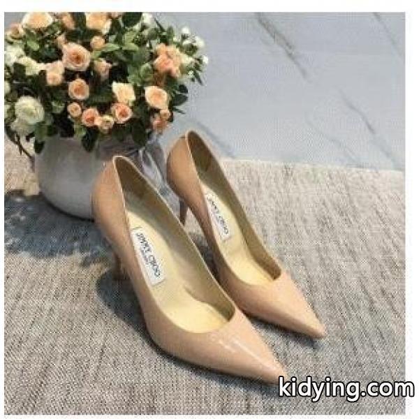 大絶賛の履き心地　JIMMY CHOO ジミーチュウ 　コーデにも流行するシューズ人気 レディース_ジミーチュウ JIMMY CHOO_ブランド コピー 激安(日本最大級)-0