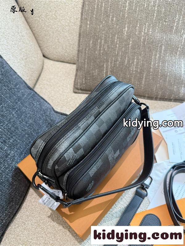 都会的 LOUIS VUITTON ルイヴィトン コピー ショルダーバッグ メンズ コンパクト デイリーユース-3