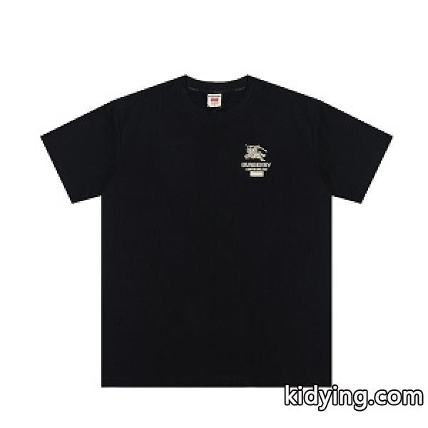 BURBERRY X Supreme / シュプリーム Tシャツ 半袖 ややカジュアルな印象を演出 カジュアルにきれいめ 通販 激安-0