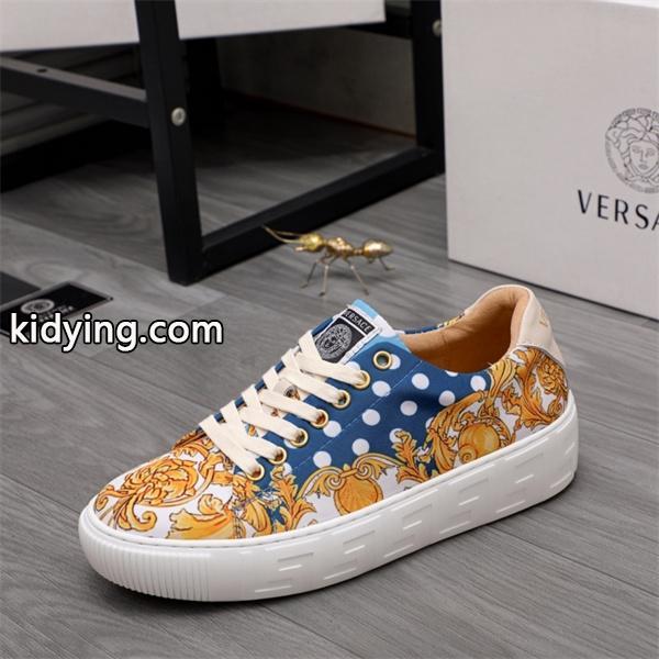 カジュアルシューズ 足馴染みのいい VERSACE ヴェルサーチスニーカーコピー スタイリッシュな印象ブランド コピー 激安(日本最大級)-5