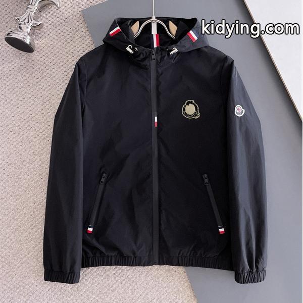 ナイロンブルゾン メンズ 軽量 撥水 モンクレール MONCLER コピー フードロゴ ウインドブレーカー-0
