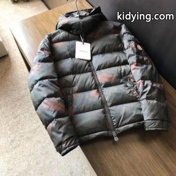 おすすめ秋冬人気ブランド紹介 MONCLER モンクレール 激安 HOT 軽量保温効果ダウンジャケット お勧めアイテム 高い防寒性-0