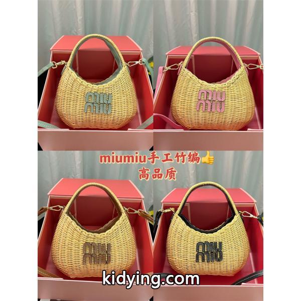 ジップアップ フードパーカー 裏起毛 ストリート FENDI フェンディ コピー-7