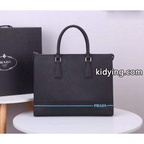 今なお素敵なアイテムだ ビジネスバッグ 海外大人気 プラダ PRADA 今年の春トレンド_プラダ メンズバッグ_バッグ メンズ_スーパーコピーブランド激安通販 専門店-0