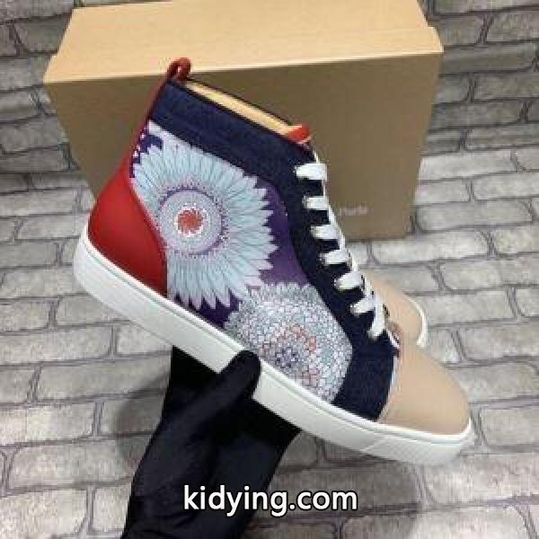 一年中着回しの効く ランニングシューズ 印象的な春夏コーデに クリスチャンルブタン Christian Louboutin_クリスチャンルブタン CHRISTIAN LOUBOUTIN_ブランド コピー 激安(日本最大級)-0