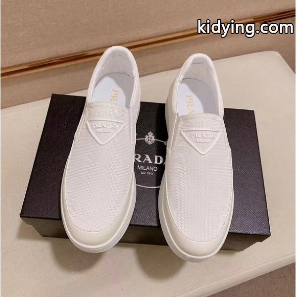 PRADA プラダ シューズコピー トレンド商品 春夏シンプルファッションでOK!夏キレ味をプラス_スーパーコピーブランド激安通販 専門店-0