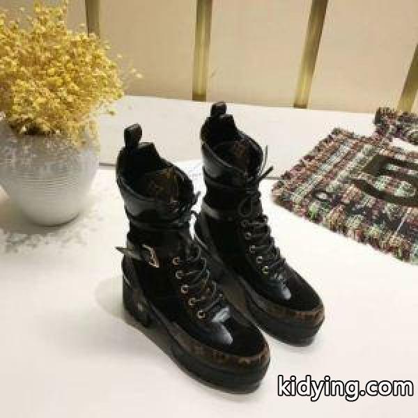 新色登場 ルイヴィトン LOUIS VUITTON 2018最新入荷 ショートブーツ 原宿スタイル_ルイ ヴィトン LOUIS VUITTON_ブランド コピー 激安(日本最大級)-0