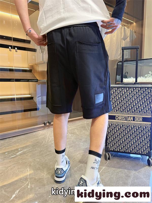 BALENCIAGA ハーフパンツ ポケット バレンシアガ コピー 機能性 ストリート系 動きやすい 夏コーデ-4
