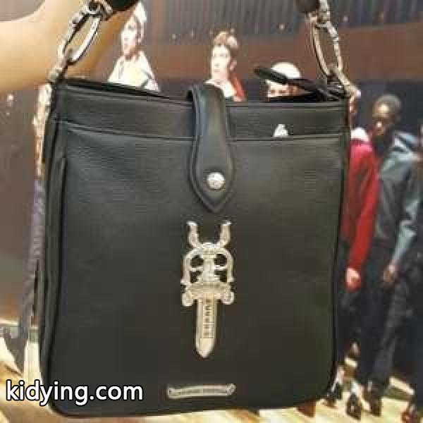 先行販売 クロムハーツ CHROME HEARTS 2016秋冬 ショルダーバッグ_クロムハーツ CHROME HEARTS_ブランド コピー 激安(日本最大級)-0
