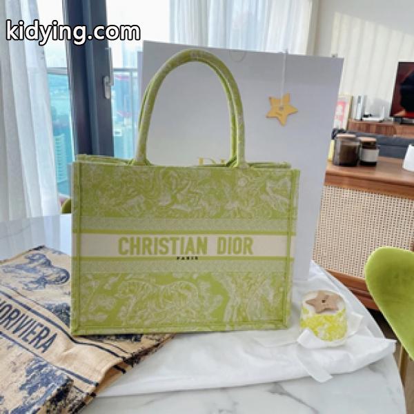 トレンド新作登場！DIOR ディオール スーパーコピー トートバッグ リバース エンブロイダリー-0
