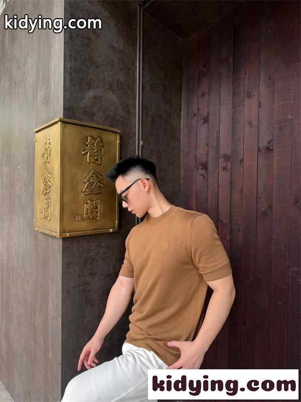 アーバンニットポロ風Tシャツ ミニマルデザイン 上質素材 BERLUTI ベルルッティ コピー Tシャツ トレンド着回しアイテム-1