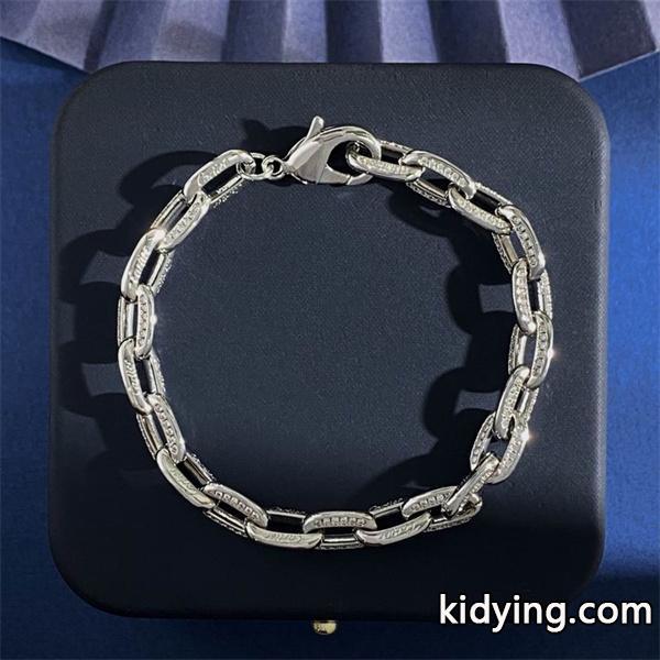 Cartier カルティエ コピー 数量限定 レイヤード 存在感際立つ チェーン ブレスレット-1