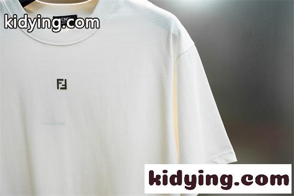 ミニマルデザイン ワンポイントロゴ ラグジュアリーカジュアル ユニセックス FENDI フェンディ コピー 半袖Tシャツ 人気アイテム-5
