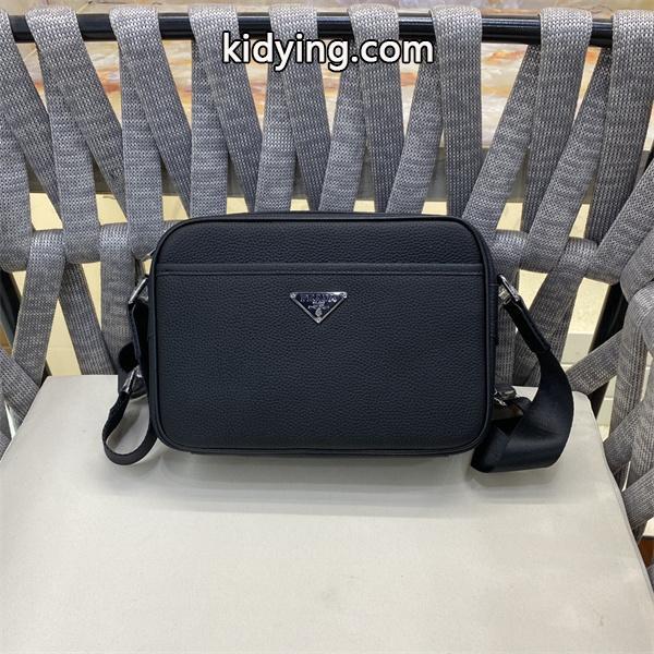 最高ランキング  PRADA 現代的な印象 ショルダーバッグこれは欲しい_プラダスーパーコピーブランド激安通販 専門店-0