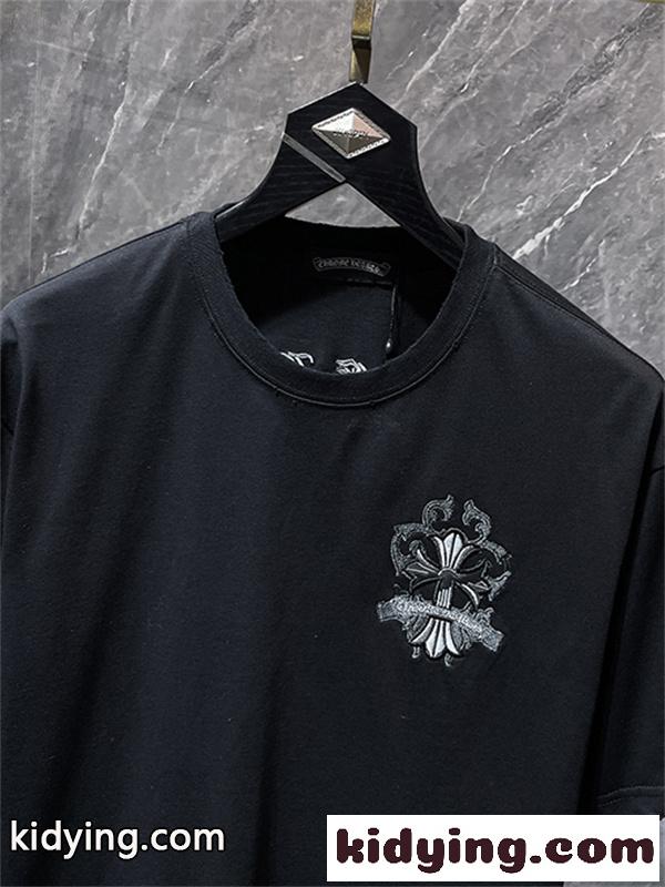 ブラック 半袖Tシャツ Chrome Hearts クロムハーツ コピー フローラルクロス背面ロゴ ゴシック英字 クルーネック ゆったりシルエット-4