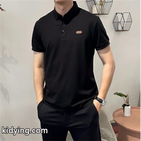 フェンディ tシャツ 激安FENDI新作入荷新作薄手涼しい光沢感軽量伸びにくいTシャツブラックホワイト赤色ビジネスマン-0