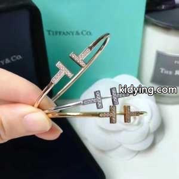 ブレスレット この秋で旬のスタイルを楽しむ ティファニー 秋冬のコーデの強い味方 Tiffany&Co 3色可選 2冬ムードを盛り上げる_ティファニー Tiffany & Co_ブランド コピー 激安(日本最大級)-0