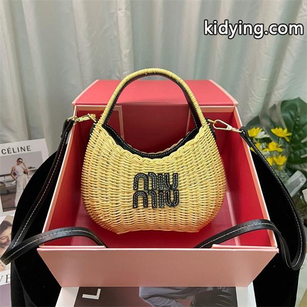 ジップアップ フードパーカー 裏起毛 ストリート FENDI フェンディ コピー-0