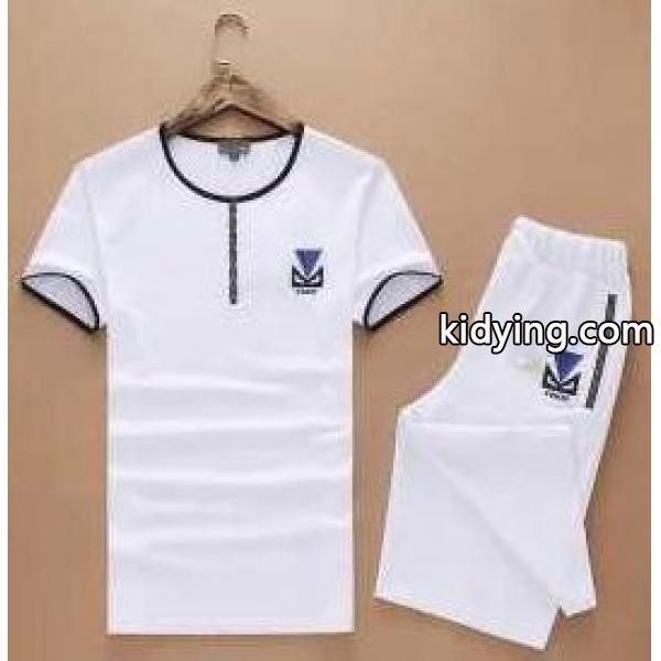 最安値高品質なフェンディ、Fendiの正規品取扱店の白いメンズ半袖Tシャツとショートパンツセット_フェンディ FENDI_ブランド コピー 激安(日本最大級)-0