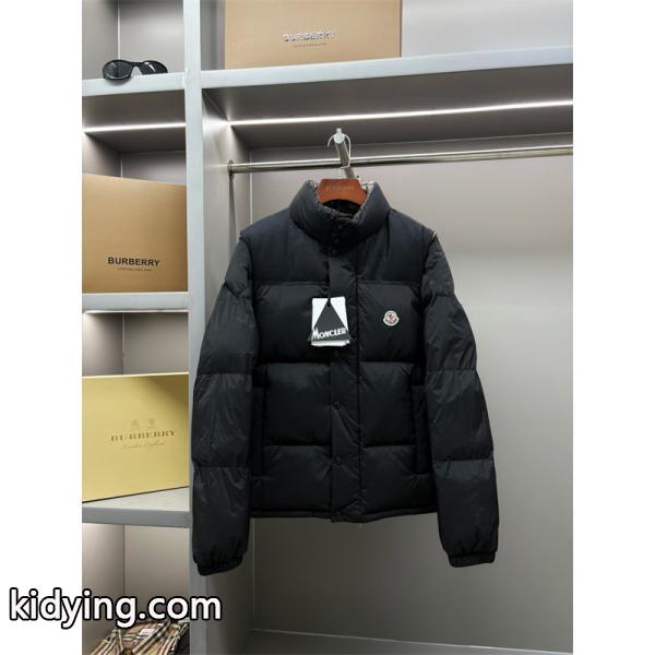 2025秋冬新作 極上マットブラック 軽量防寒 モンクレール MONCLER コピー シンプルショートダウンジャケット-4