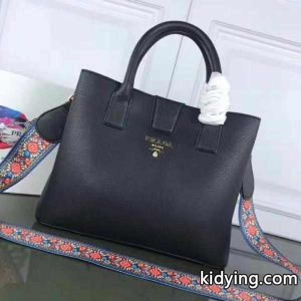 2018年秋冬入荷 暖かな着心地 PRADA プラダ ハンドバッグ 4色可選 期間限定SALE_プラダ レディースバッグ_バッグ レディース_スーパーコピーブランド激安通販 専門店-0