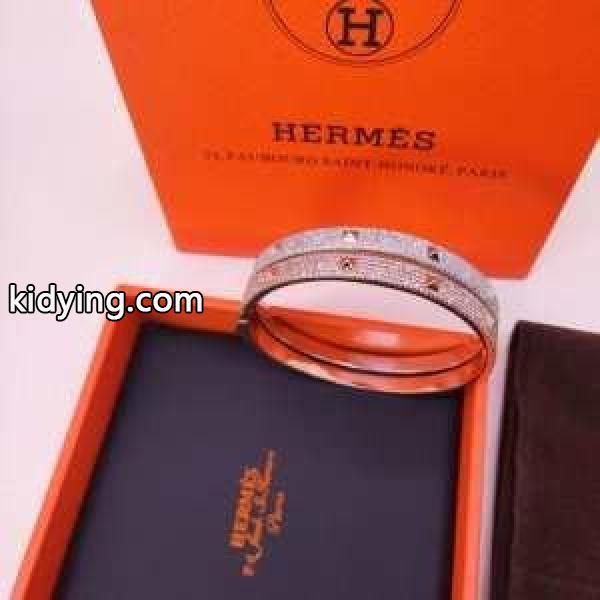 落ち着いた秋冬ファッションを楽しむ エルメス HERMES 普段使いもオフィスもOK リング/指輪 2色可選 簡単に秋冬の雰囲気を演出_エルメス HERMES_ブランド コピー 激安(日本最大級)-0