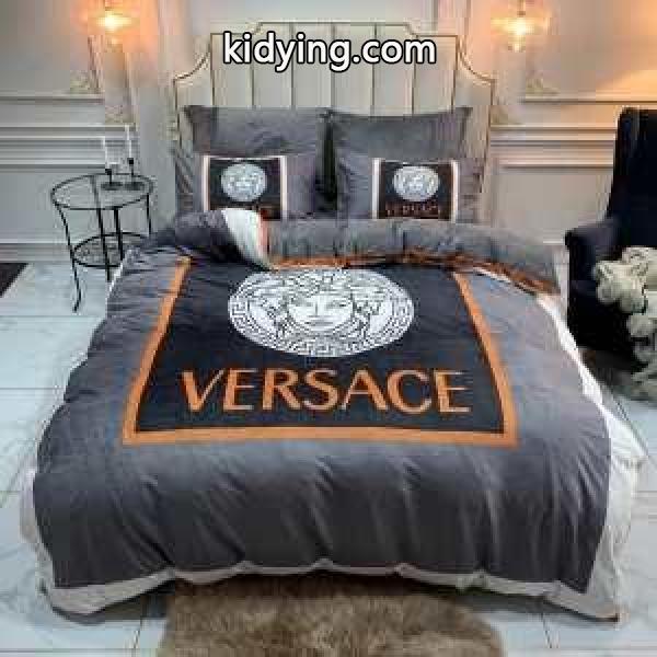 2019秋冬におしゃれな着こなし 肌寒い季節に欠かせない ヴェルサーチ VERSACE 寝具4点セット_ヴェルサーチ VERSACE_ブランド コピー 激安(日本最大級)-0
