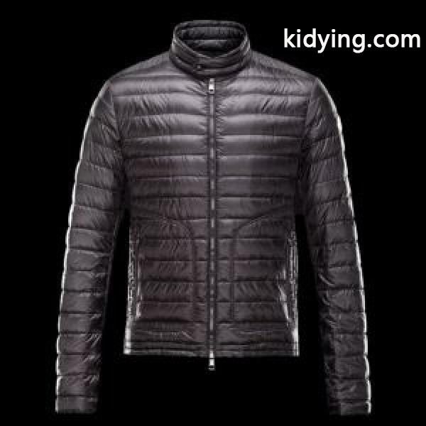 海外輸入2017秋冬 MONCLER モンクレールダウンジャケット3色可選厳しい寒さに耐え_男性用ダウンジャケット_モンクレール特集_スーパーコピーブランド激安通販 専門店-0