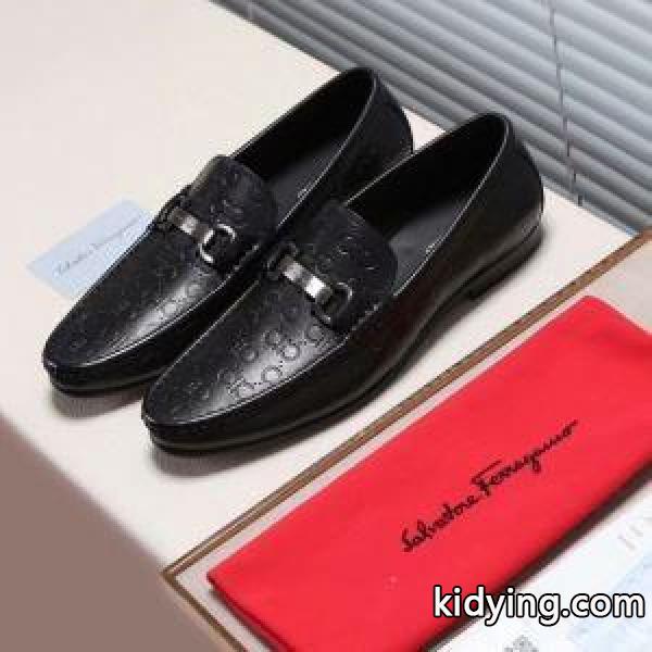 雑誌掲載アイテム FERRAGAMO 2017秋冬季超人気 フェラガモ カジュアルシューズ_フェラガモ FERRAGAMO_ブランド コピー 激安(日本最大級)-0