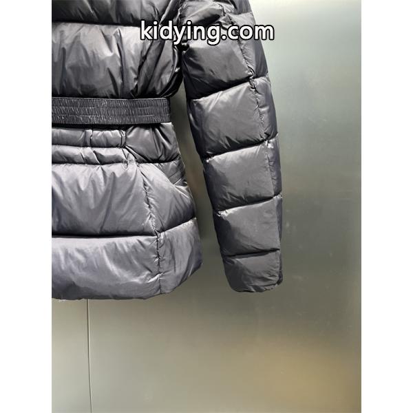 新作注目 ファー付き ダウンジャケット 女性的 上品 MONCLER モンクレール コピー-6