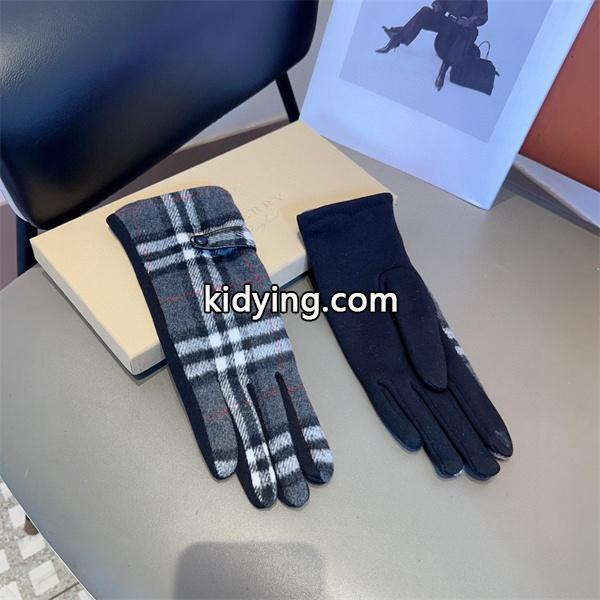 Burberry バーバリー コピー 激安 レディース グローブ ウール チェック柄 秋冬 保温 裏起毛 高品質-3