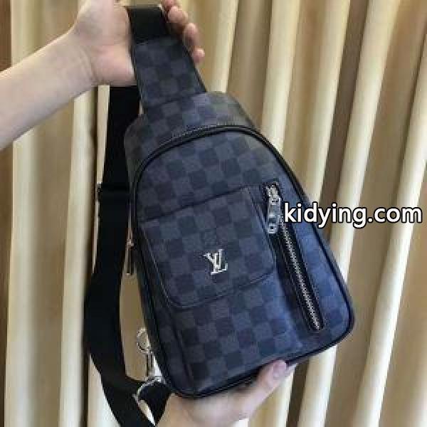 ins同款アイテムボディバッグルイ ヴィトン LOUIS VUITTON 今年流行_ルイ ヴィトン LOUIS VUITTON_ブランド コピー 激安(日本最大級)-0
