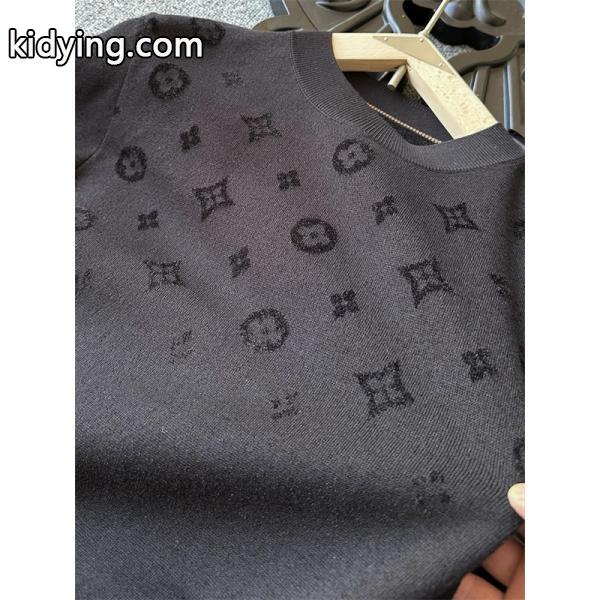 2025秋冬 保温性抜群 シックな風合い ブラック ニットトップス LOUIS VUITTON ルイヴィトン コピー-3