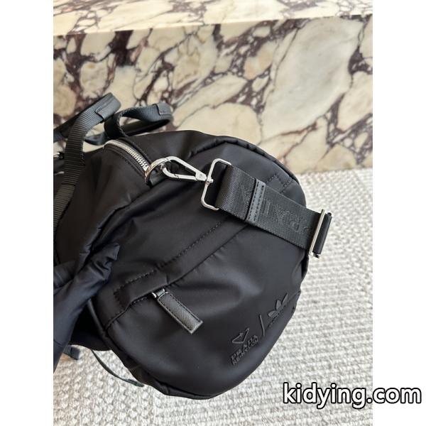 高級感 溢れる シャープな PRADA プラダ コピー デザイン ダッフルバッグ ブラック 人気商品-5