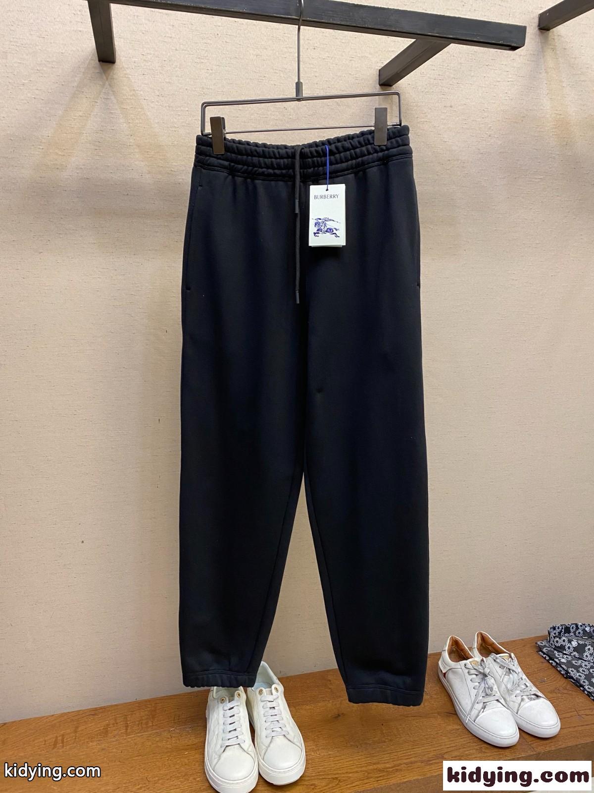 バーバリー パンツ コピー カジュアル ジョギングパンツ ロングパンツ ブラック-0