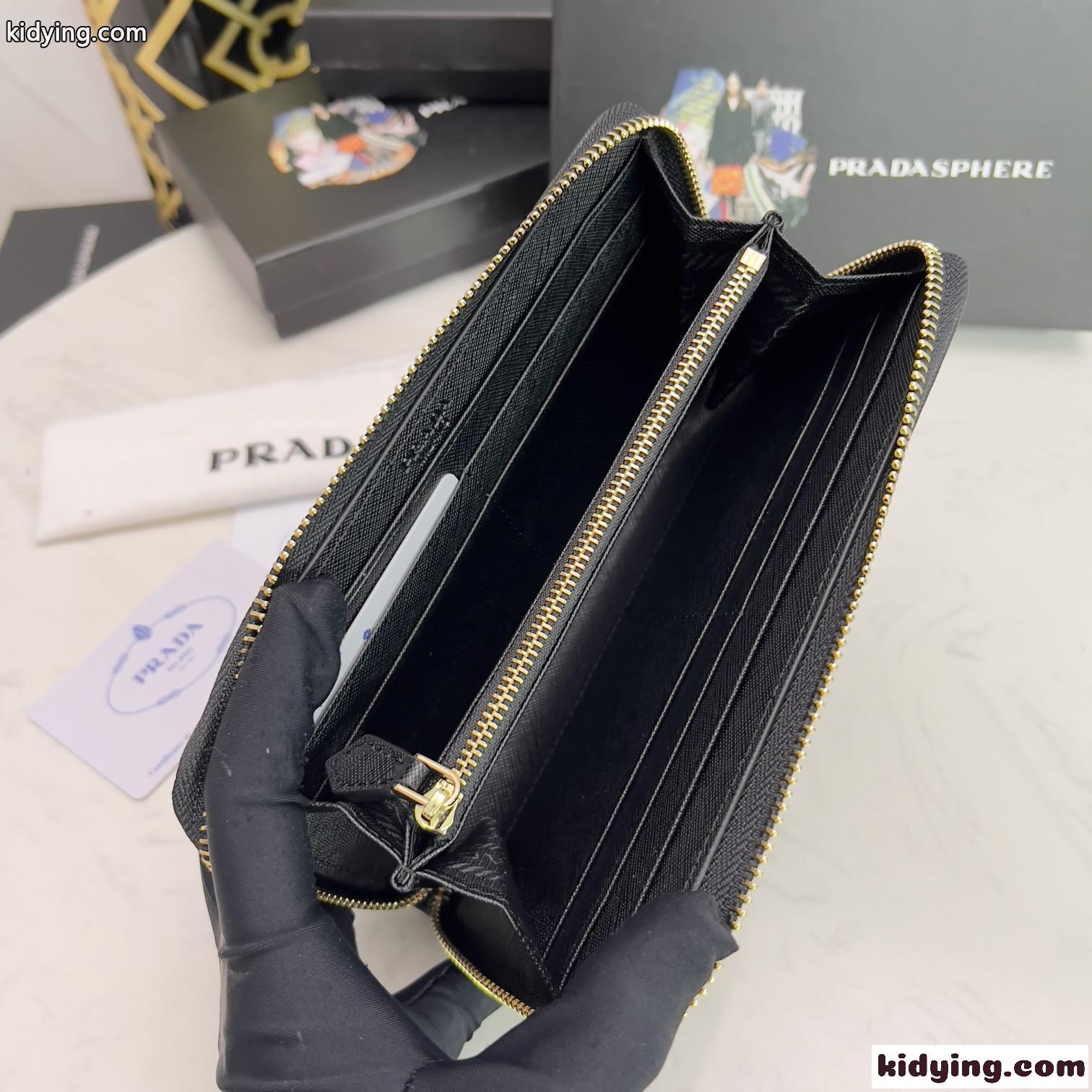 人気 シンプル ロゴ入り 長財布 プラダ 財布 コピー ブラック-4