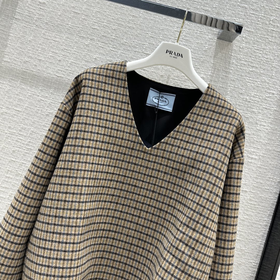 カジュアル ラシャ チェック トップ プラダ Tシャツ コピー レディース-1