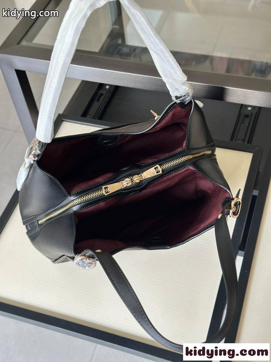 コーチ バッグ スーパーコピー 定番 シグネチャー柄 2WAY ショルダーバッグ-0
