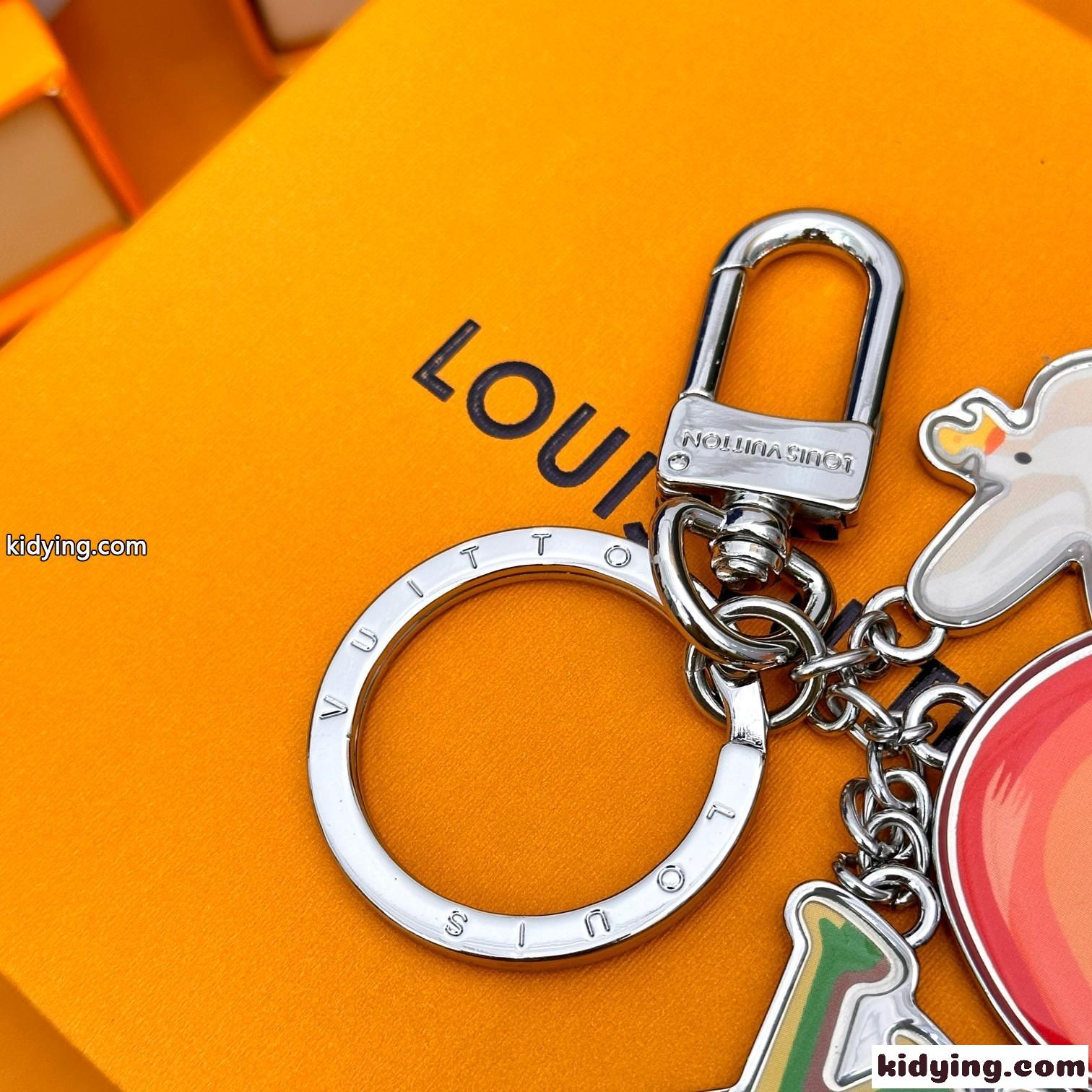 M00959 ポルト クレ・LV グッド バイブス ルイ・ヴィトン キーホルダー コピー バッグチャーム-3