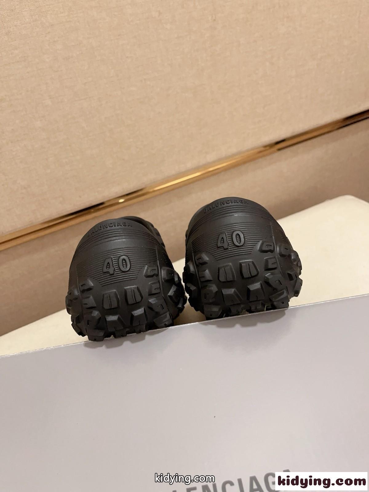 Bouncer チャンキーラバー スリッポン バレンシアガ サンダル スーパーコピー ブラック-1