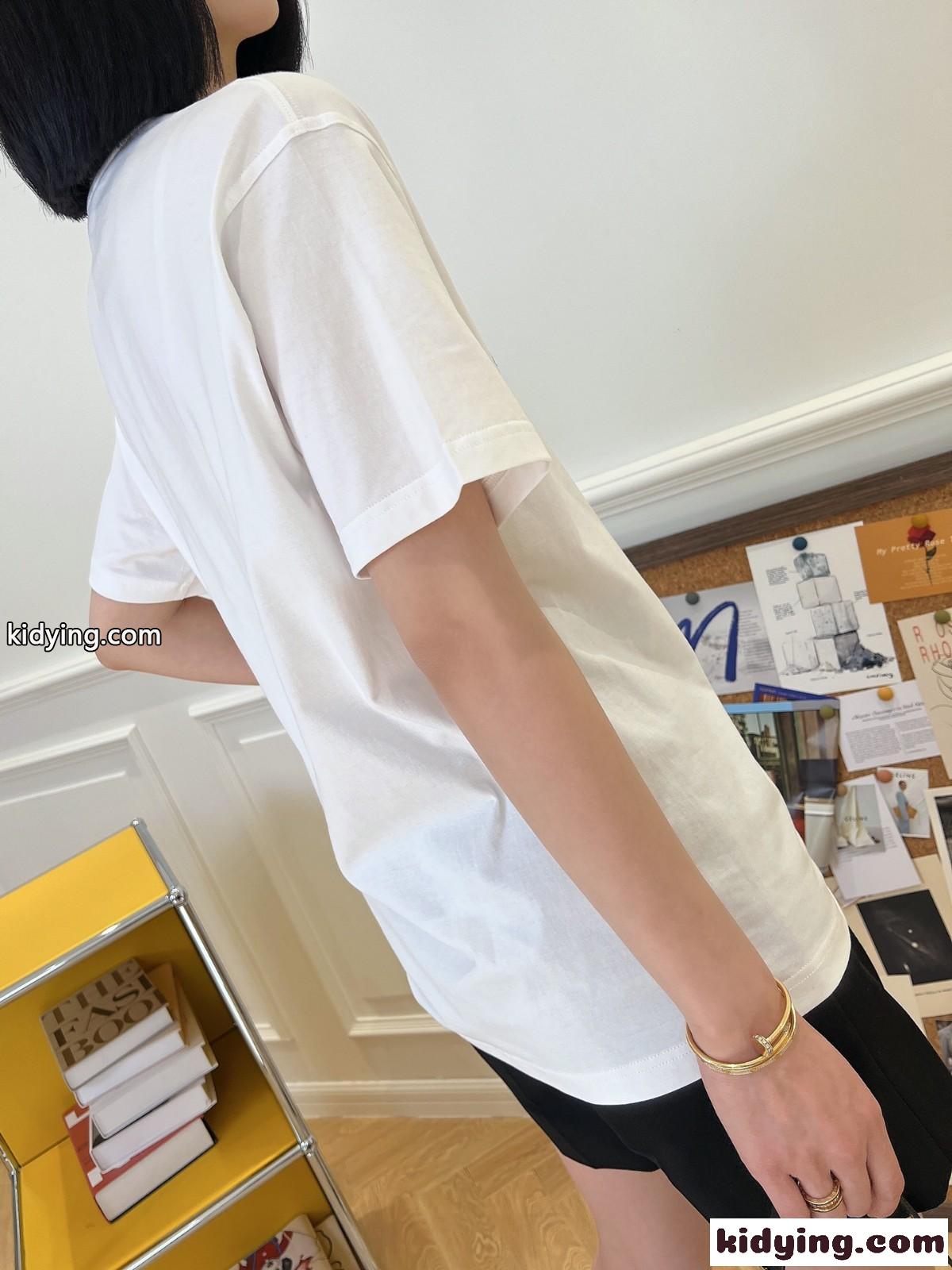 バーバリー Tシャツ コピー 半袖 モノグラムモチーフ コットン オーバーサイズTシャツ-0