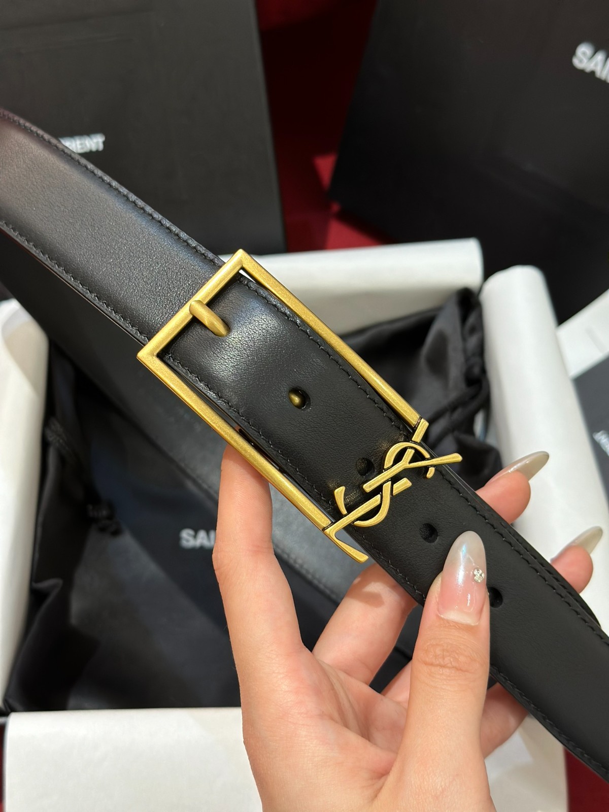 合わせやすい イヴ・サンローラン ベルト コピー 洗練された YSL レザーベルト-3