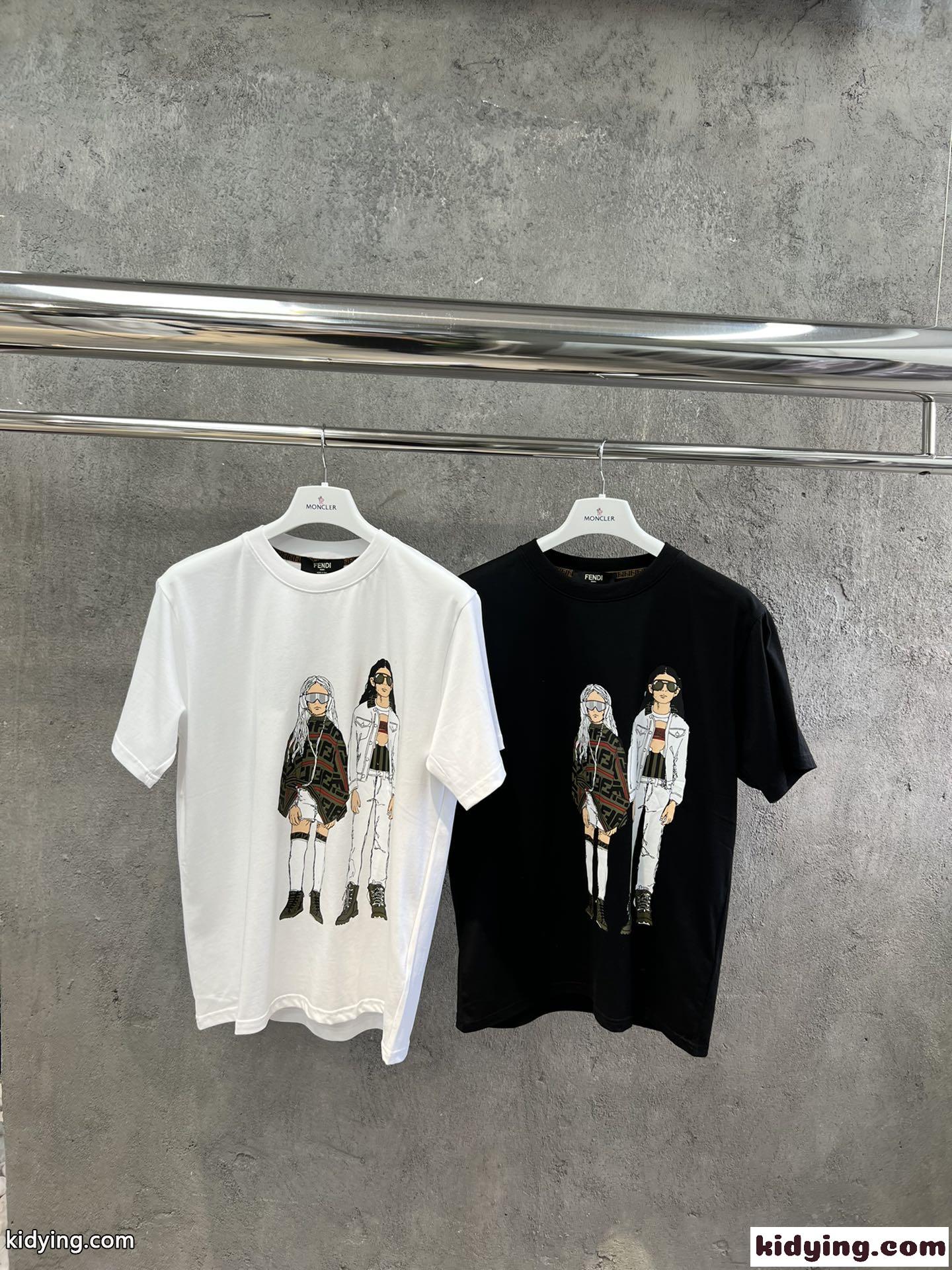 おしゃれ ゆったり 体型カバー レディース クルーネック フェンディ Tシャツ コピー プリント カジュアル-0