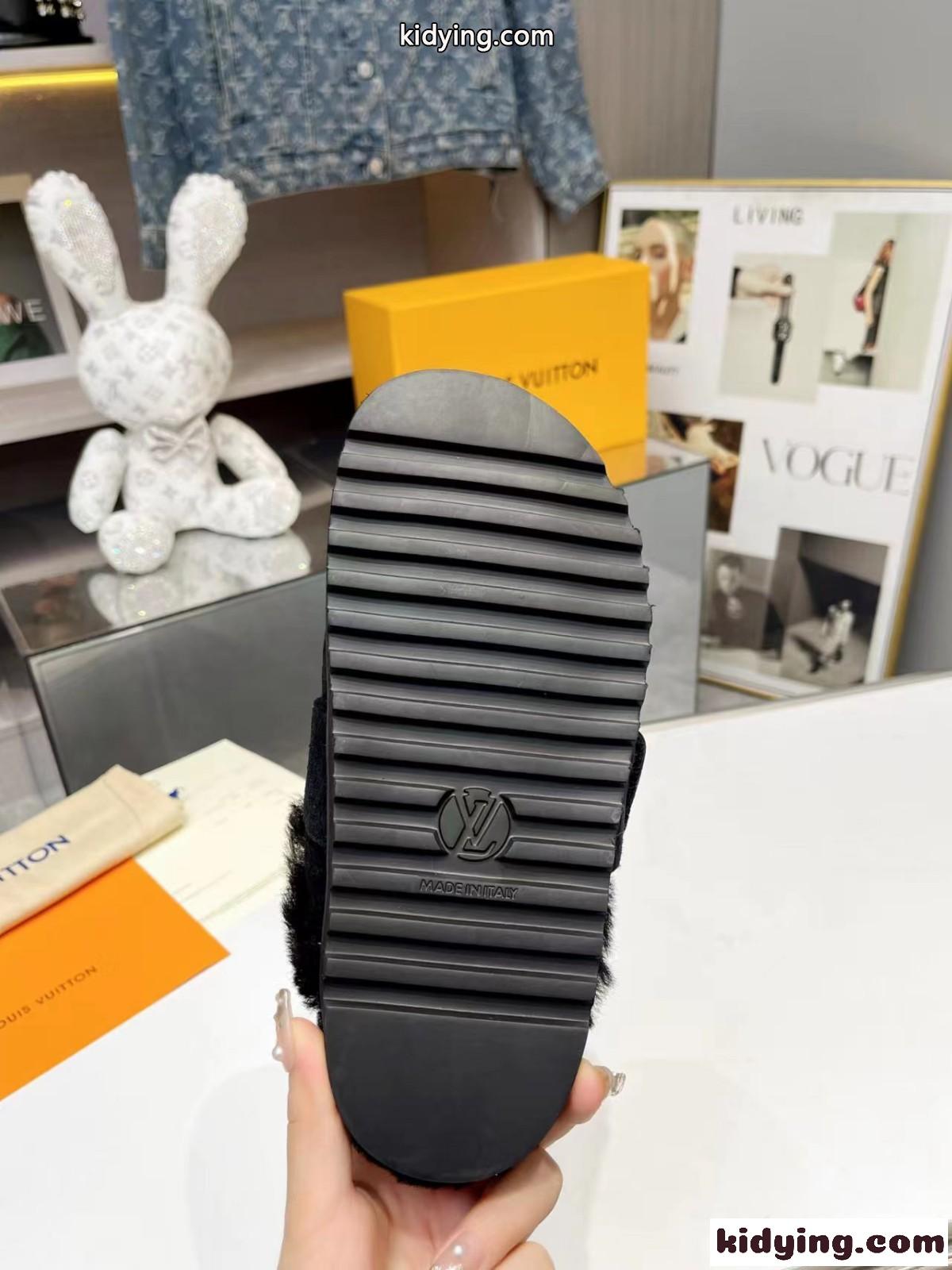 秋冬 ふわふわ LV コージー ミュール サンダル ルイヴィトン サンダル コピー ブラック-0