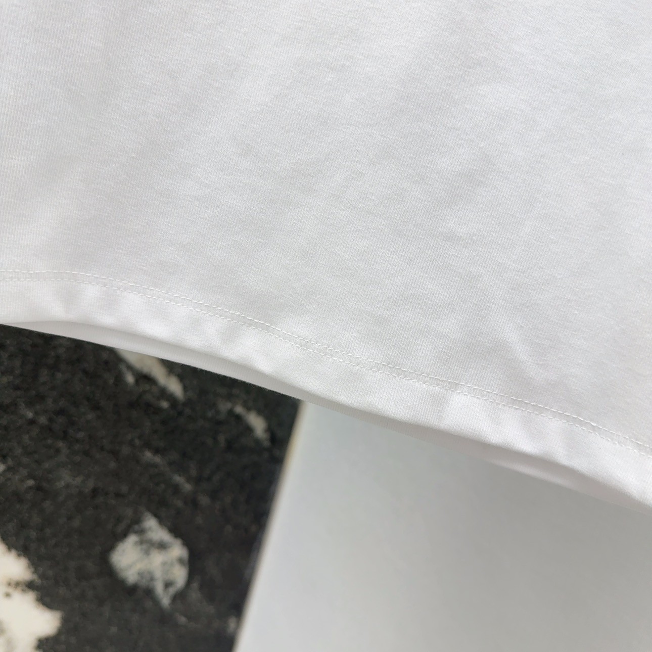 カジュアル おしゃれ コットン 半袖Tシャツ ミュウミュウ Tシャツ コピー ホワイト-0